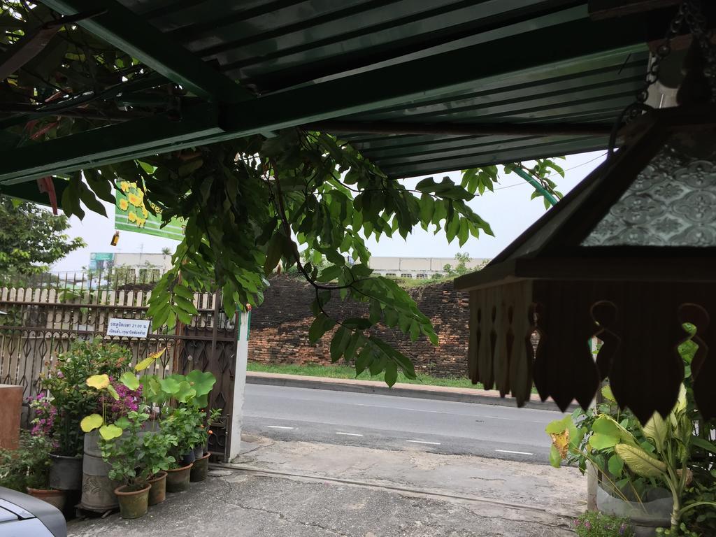 Siriwan Guesthouse Chiang Mai Ngoại thất bức ảnh