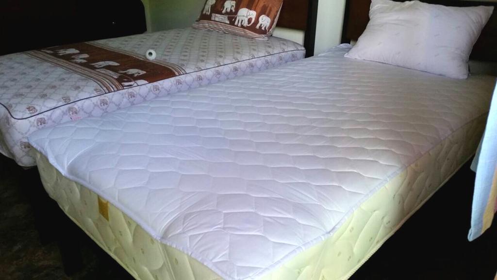 Siriwan Guesthouse Chiang Mai Phòng bức ảnh
