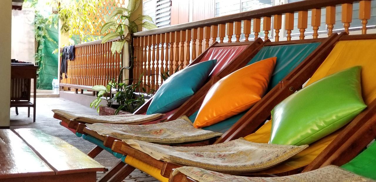 Siriwan Guesthouse Chiang Mai Ngoại thất bức ảnh
